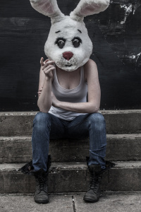 Personal project - White Rabbit: Snapshot on a stoop